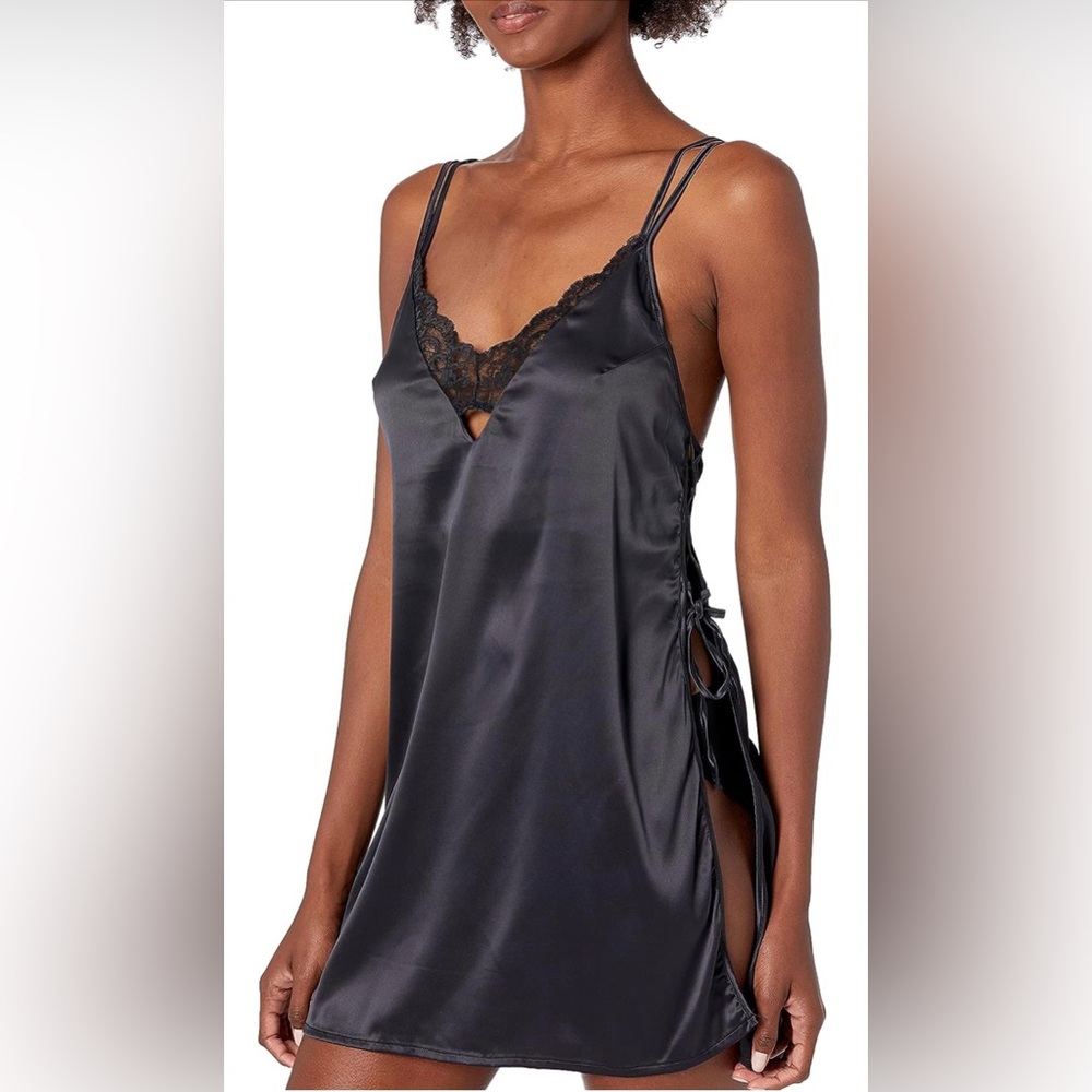 mae Women's Satin Chemise With Lace